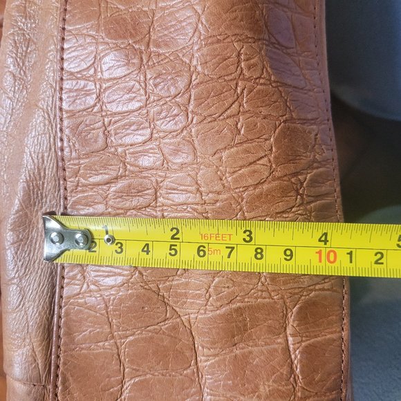 100pc Leather Embossed Croc "Eden" Bag, B. Makowsky - Picture 7 of 11